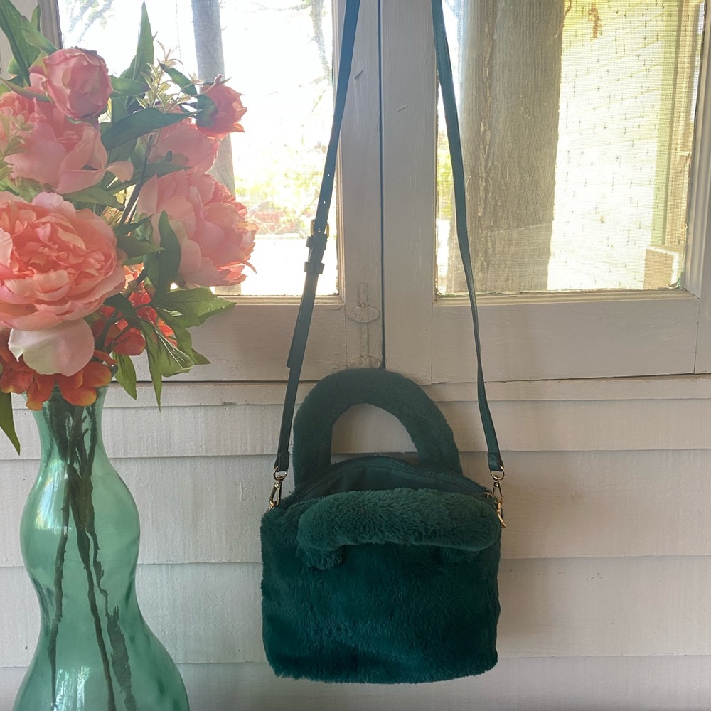 TARGET A NEW DAY. Emerald Green Faux Fur Cross Body Purse